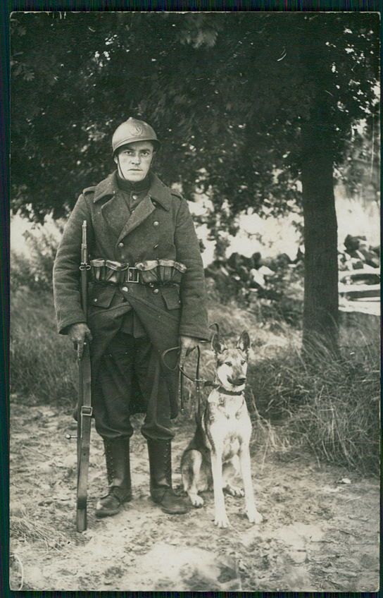 francuzsky vojak so psom WWI